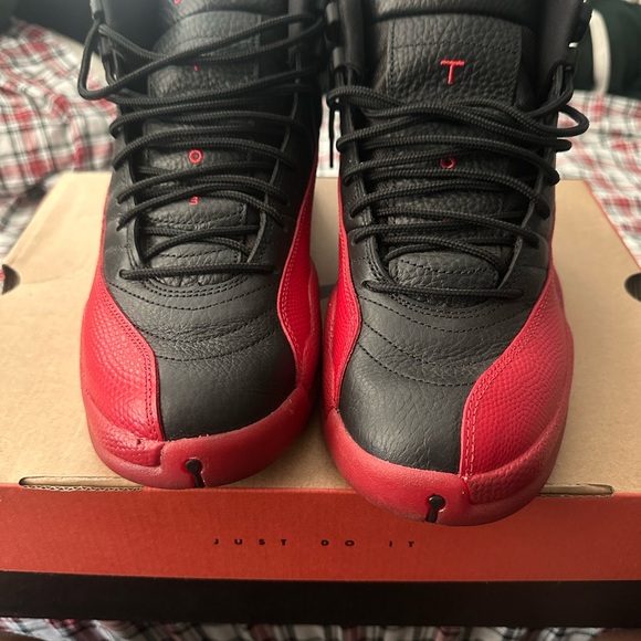 Jordan 12 flu games main image 3